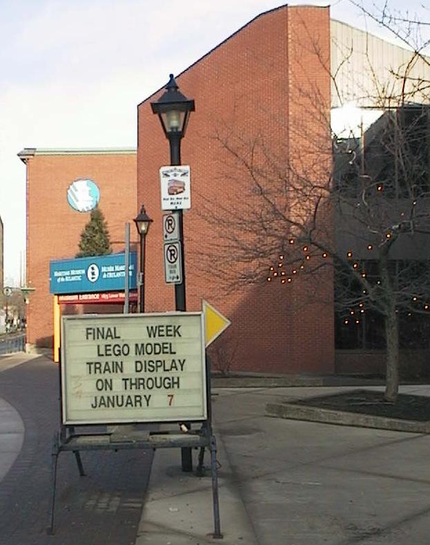 sign2.jpg