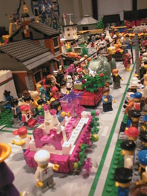 parade2.jpg
