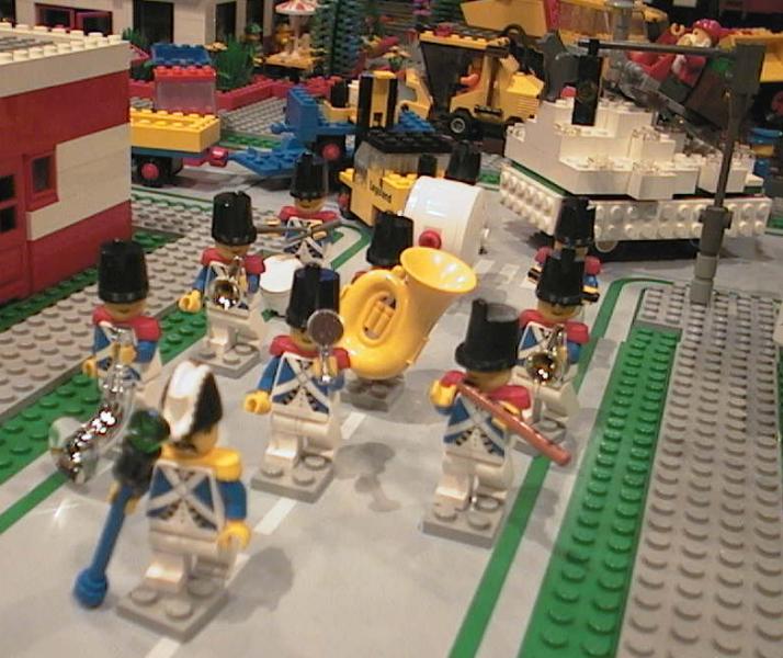 parade4.jpg