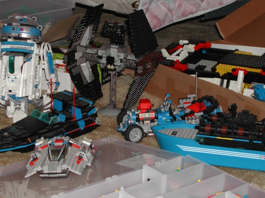 legoarea7.jpg