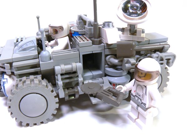 moonrover012.jpg