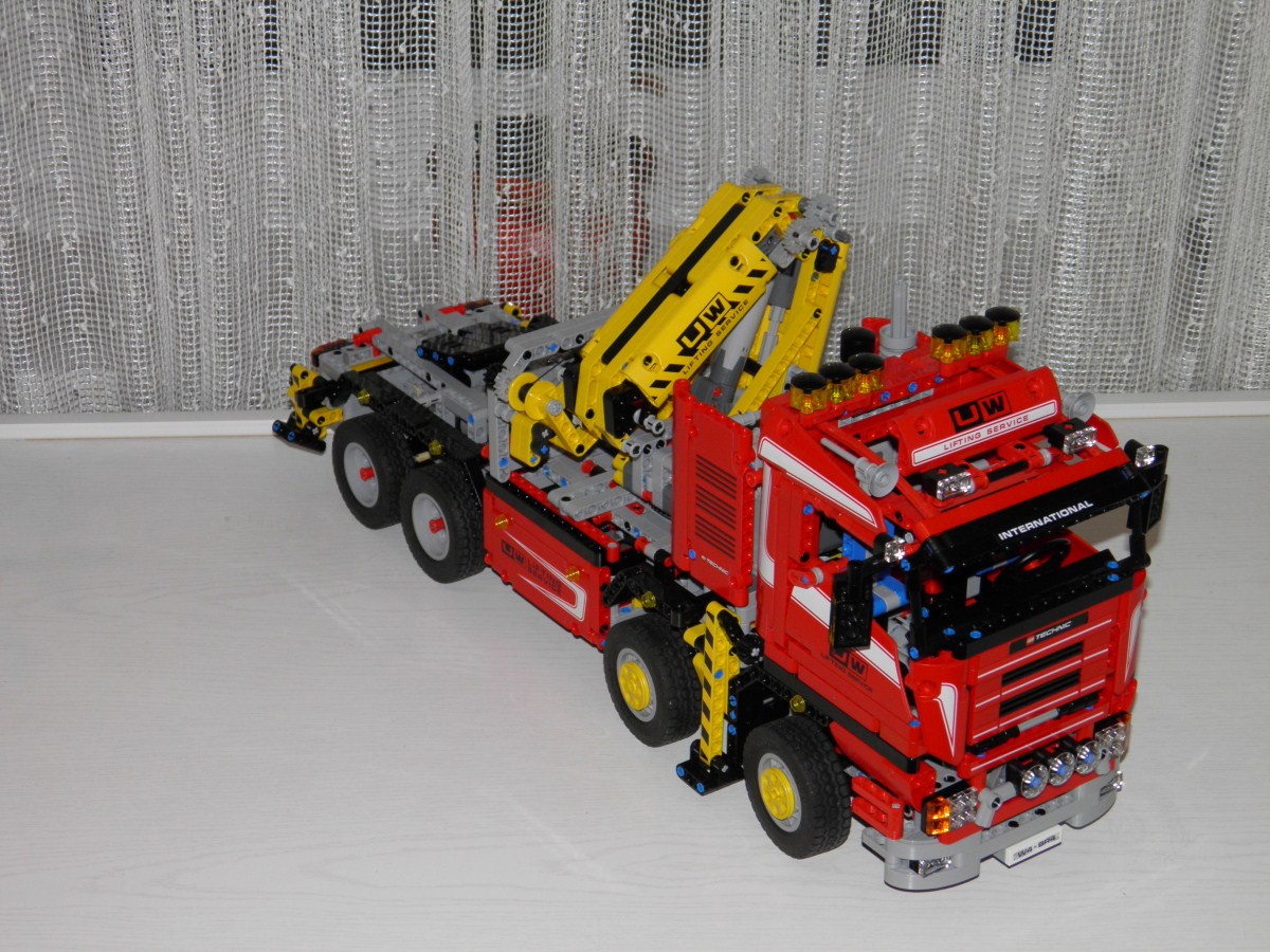 8258_r_side.jpg