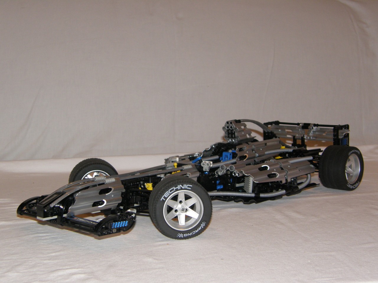 pb018811.jpg