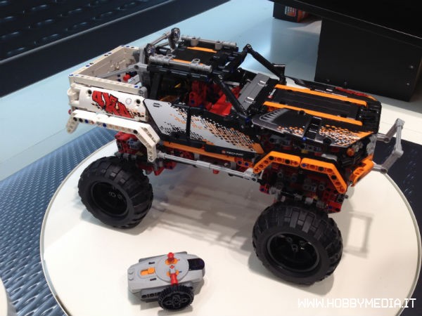 lego-4x4-crawler2.jpg