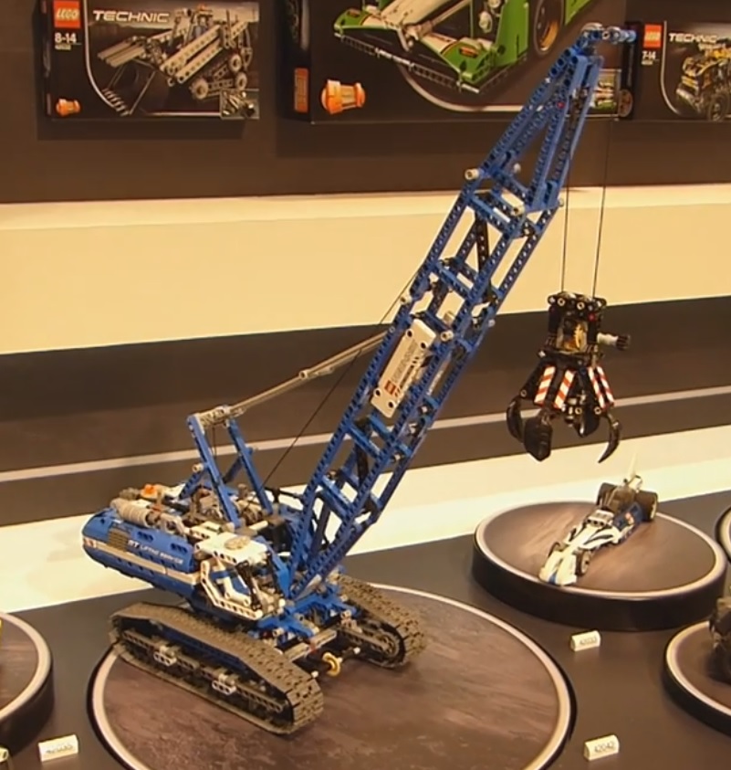 42042__crawler_crane.jpg