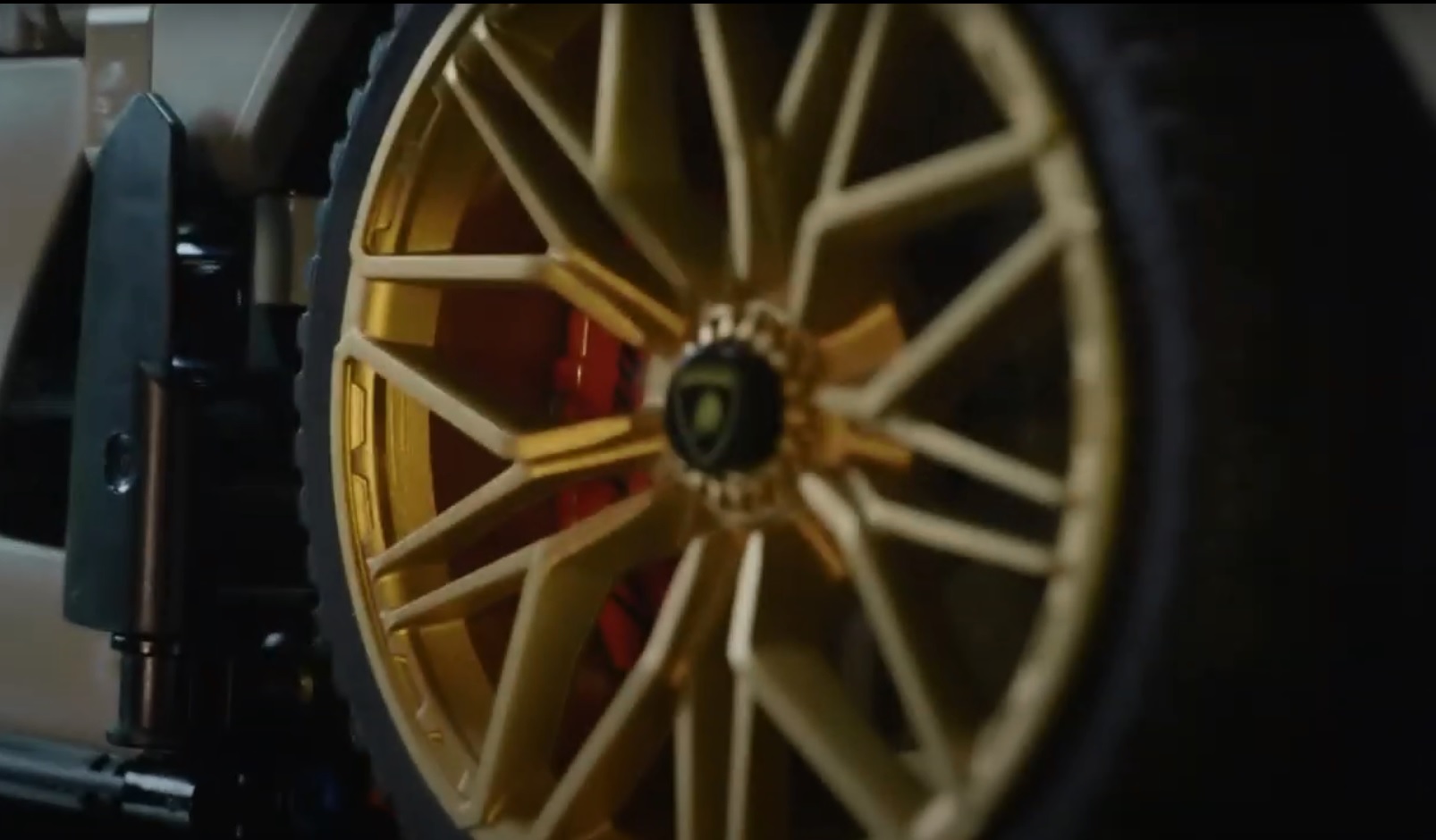lambo01.jpg