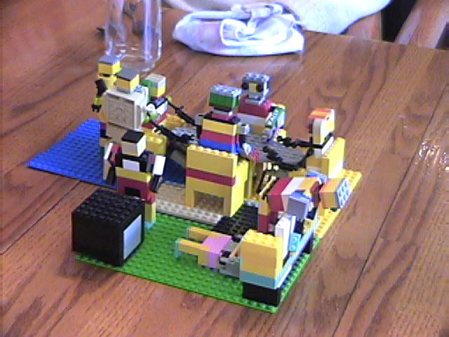 joshua_easter_2004_lego-3.jpg