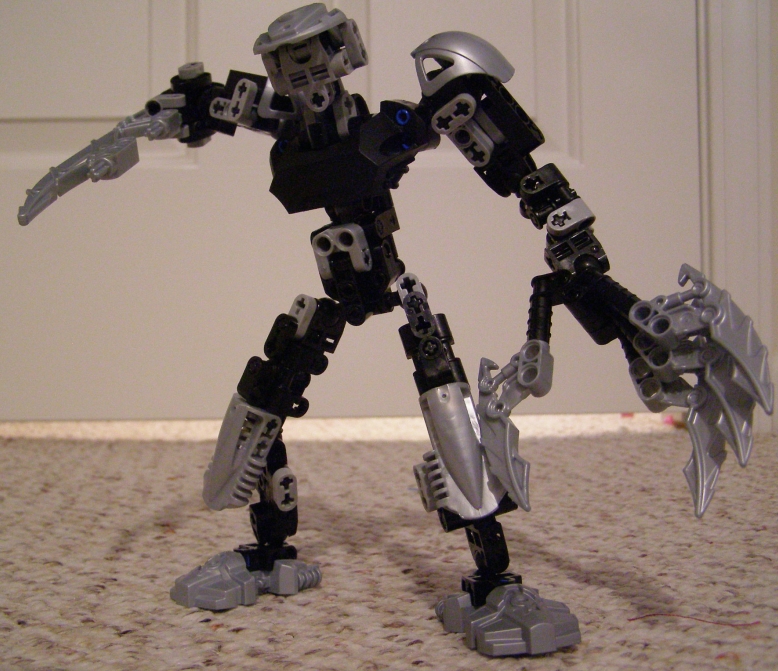 bbc_hunter_2_pose_1.jpg