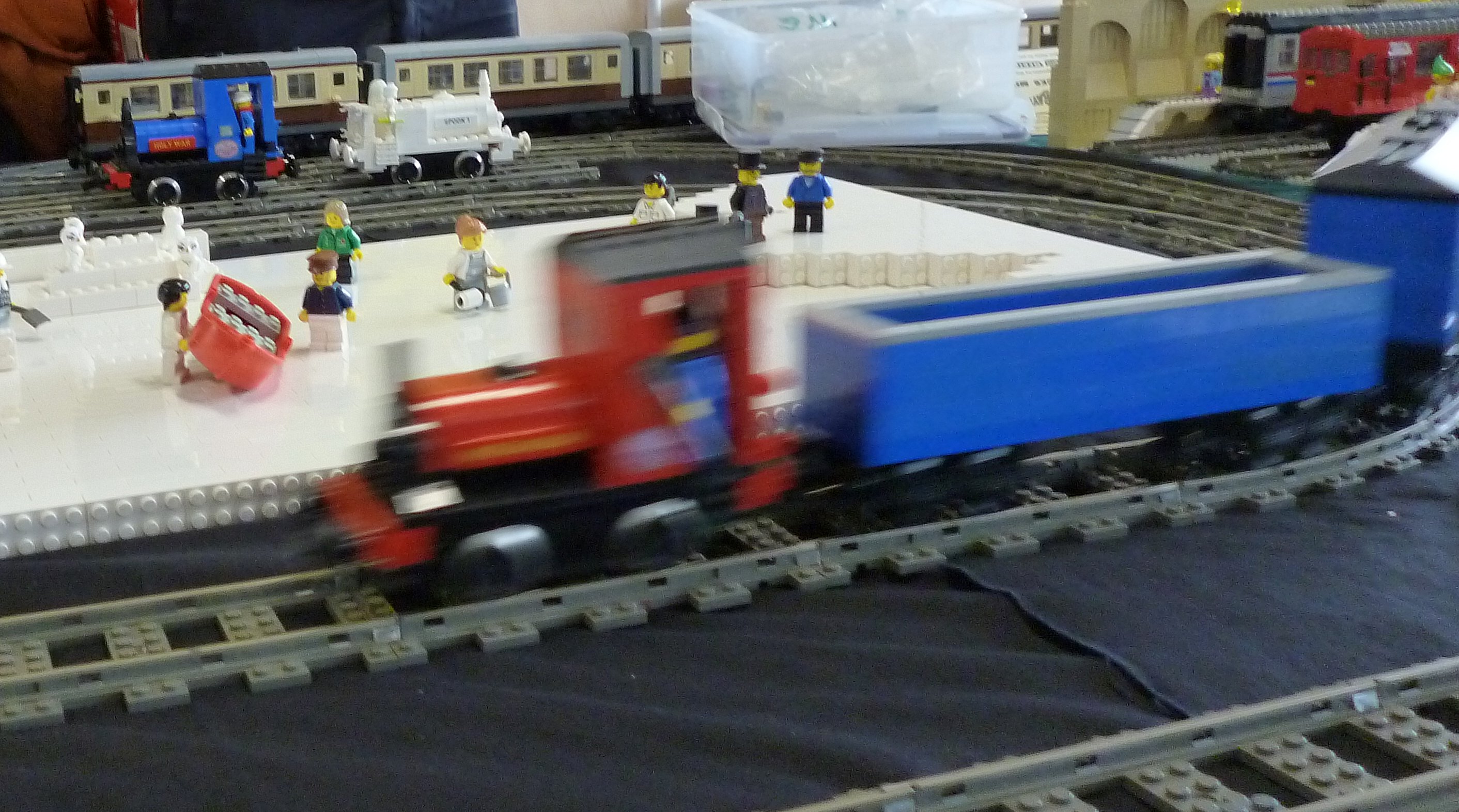 alresford-lego-trains-2018_14.jpg