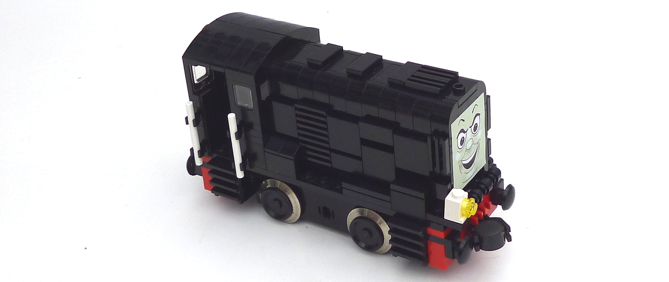 lego-diesel-class-08_04.jpg