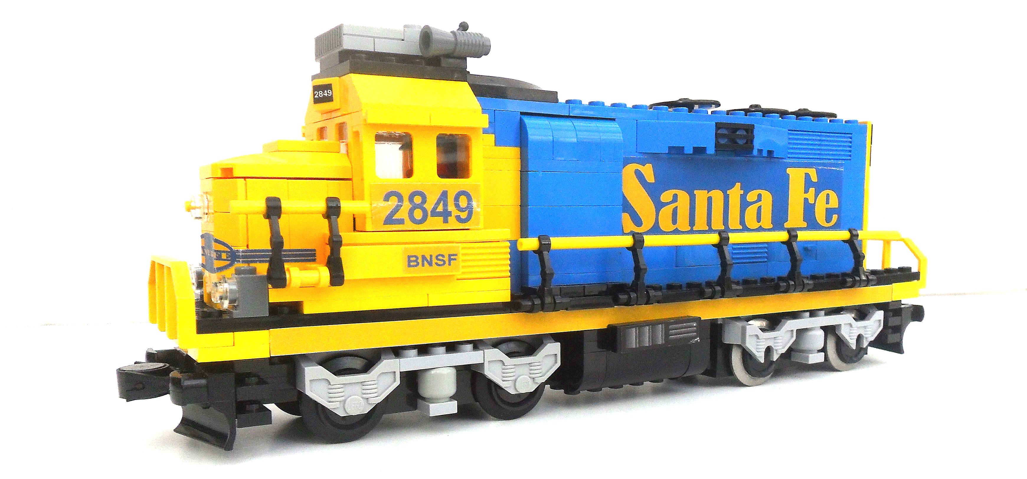 gp-38_bnsf-santa-fe_04.jpg