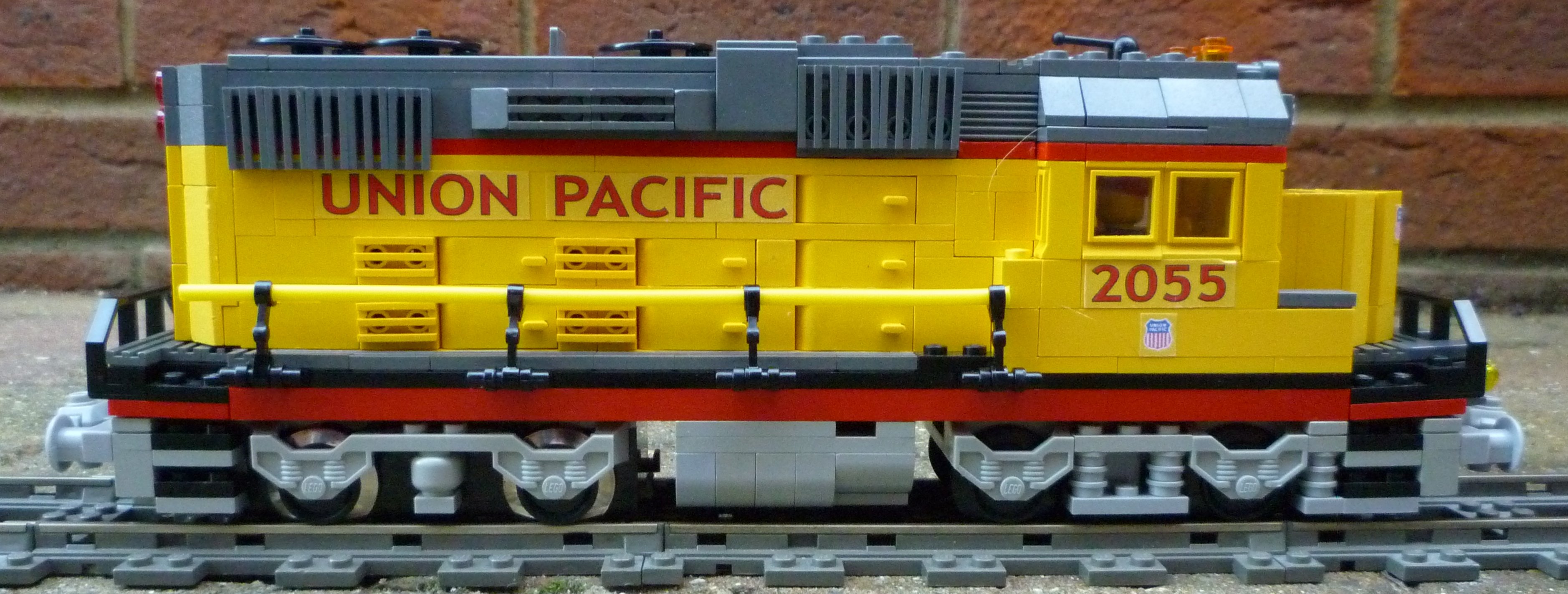 union-pacific-gp-38-2.jpg