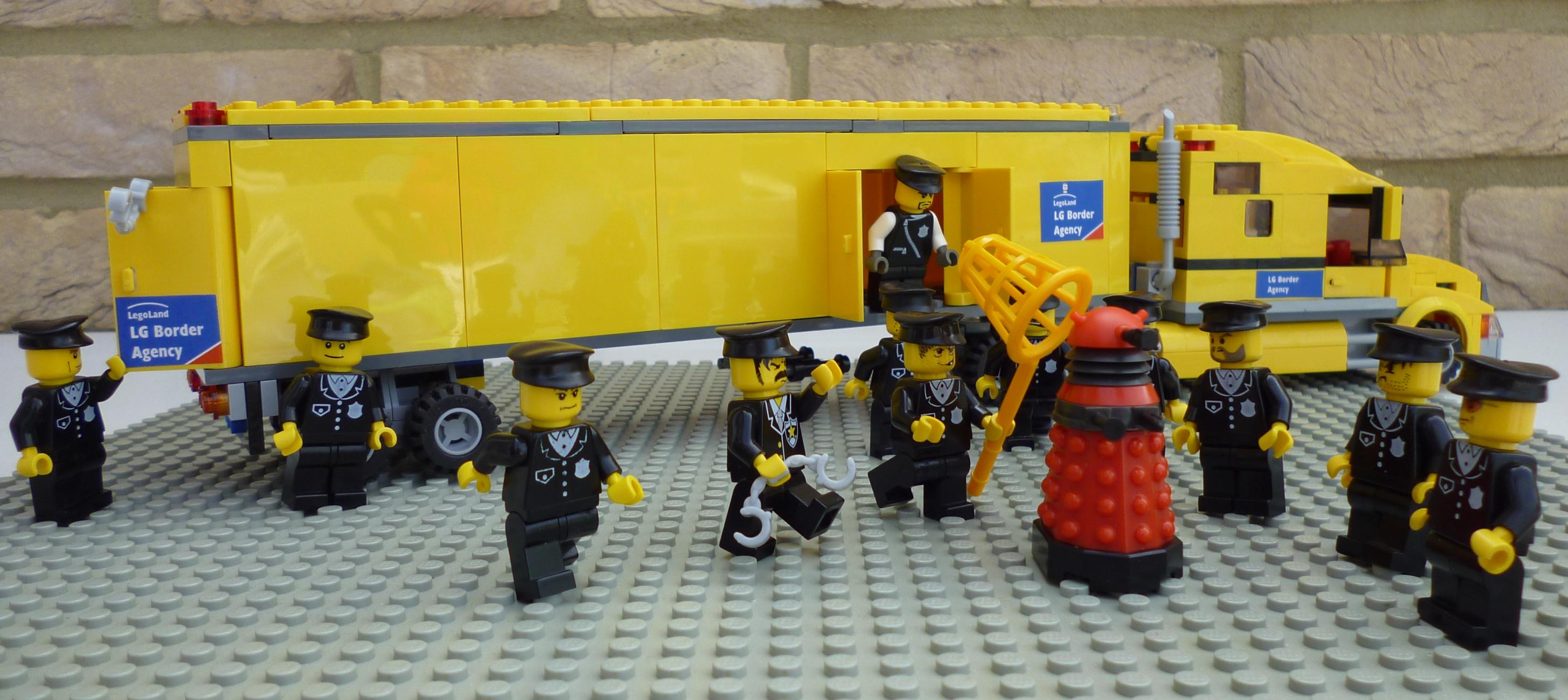 lego_border_agency_1.jpg