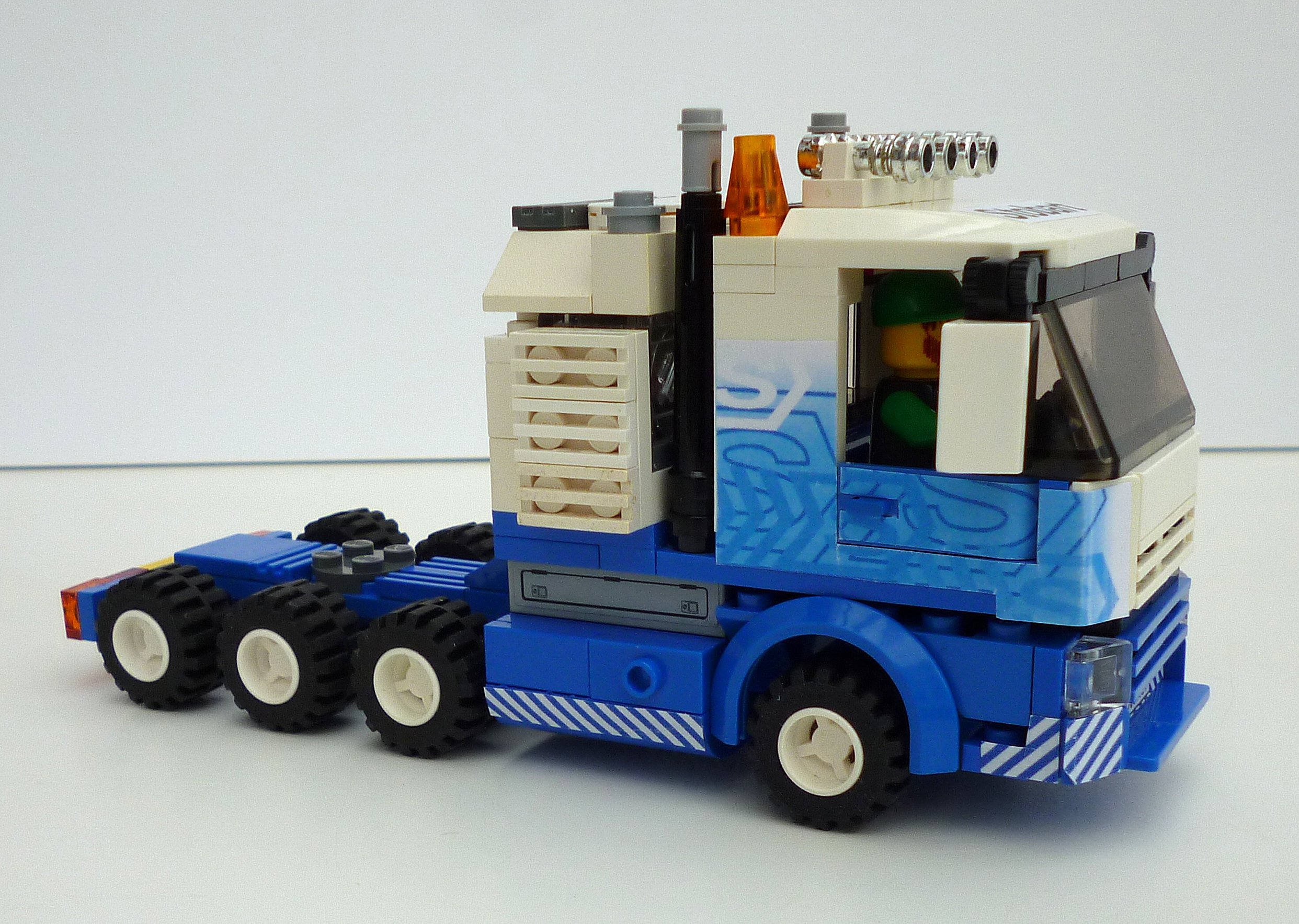 lego-stobart-rail-06.jpg