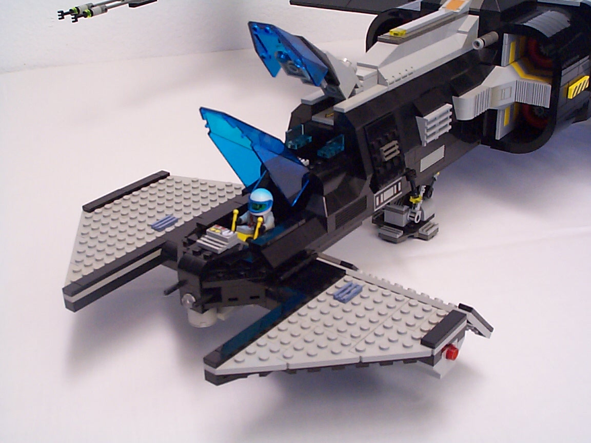 cockpit2.jpg