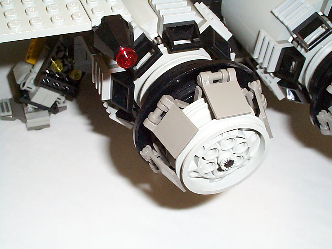 enginedetail2.jpg