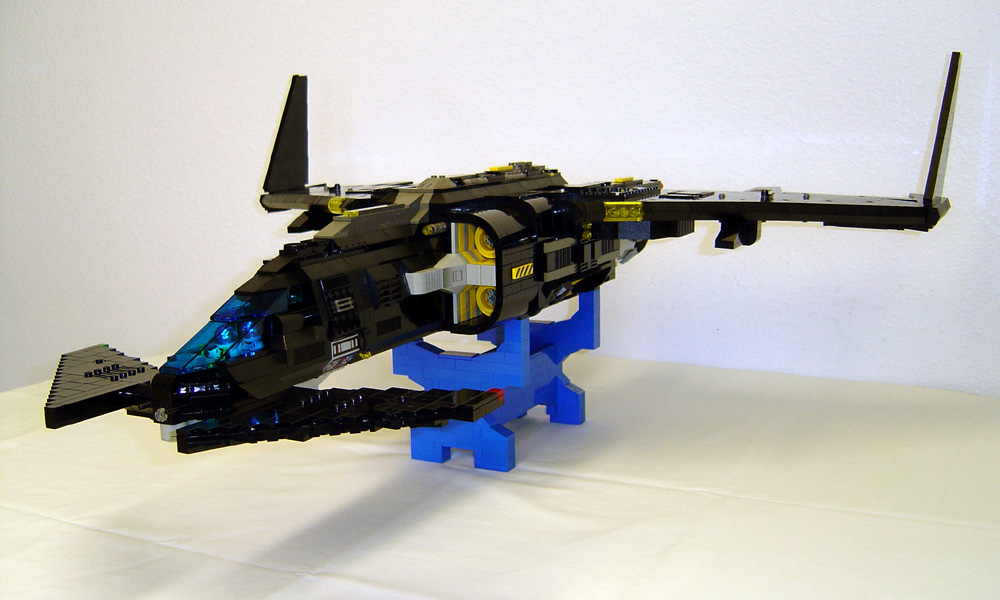 04_xb202_on_stand.jpg