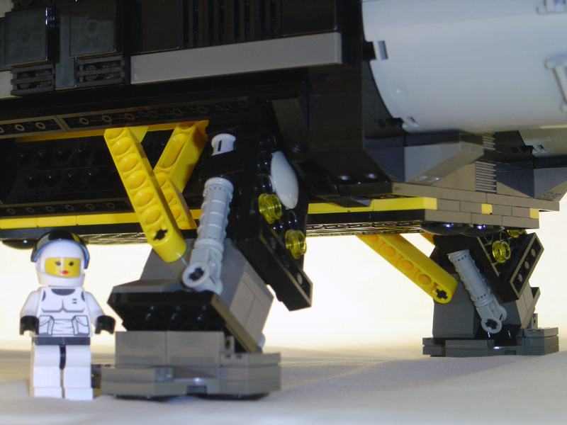 29_xb202_landing_gear.jpg