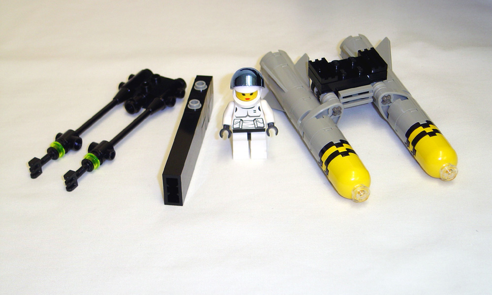 35_xb202_weapons.jpg