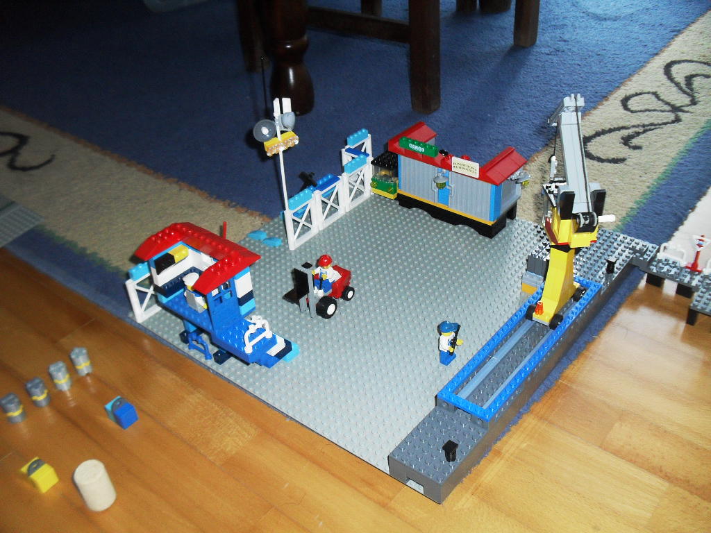 seaport1.jpg