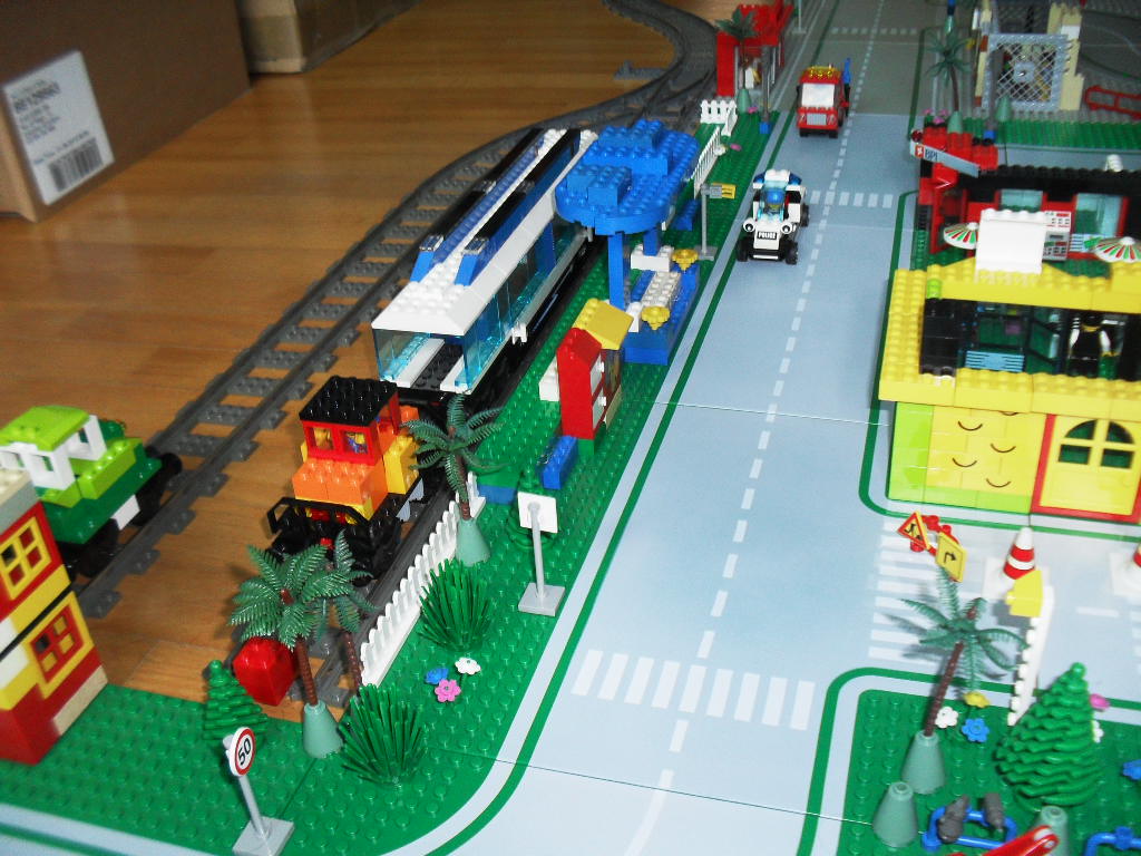 train_station.jpg