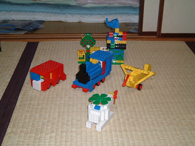 lego2002_0915aa.jpg