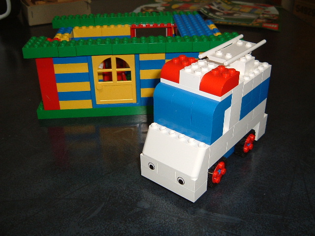 lego2002_0916ag.jpg