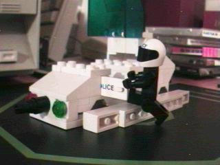 police_hovercar_01.jpg