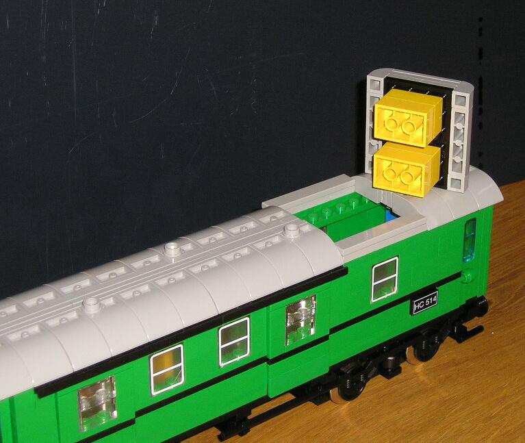 009-pw4u.jpg