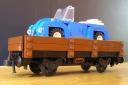 01_niederbordwagen_mit_kaefer.jpg