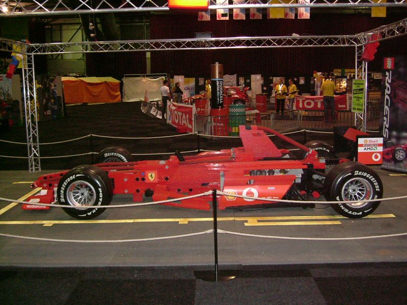 lego_f1_1.jpg