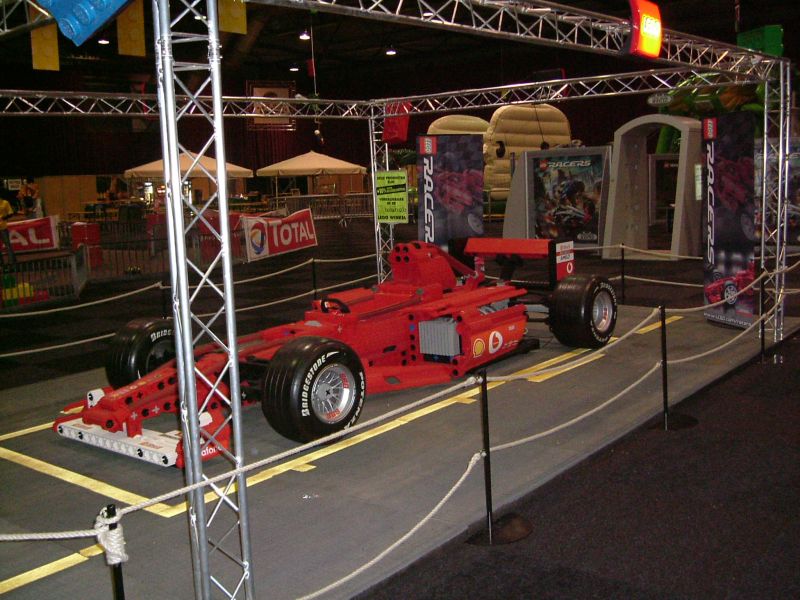 lego_f1_2.jpg