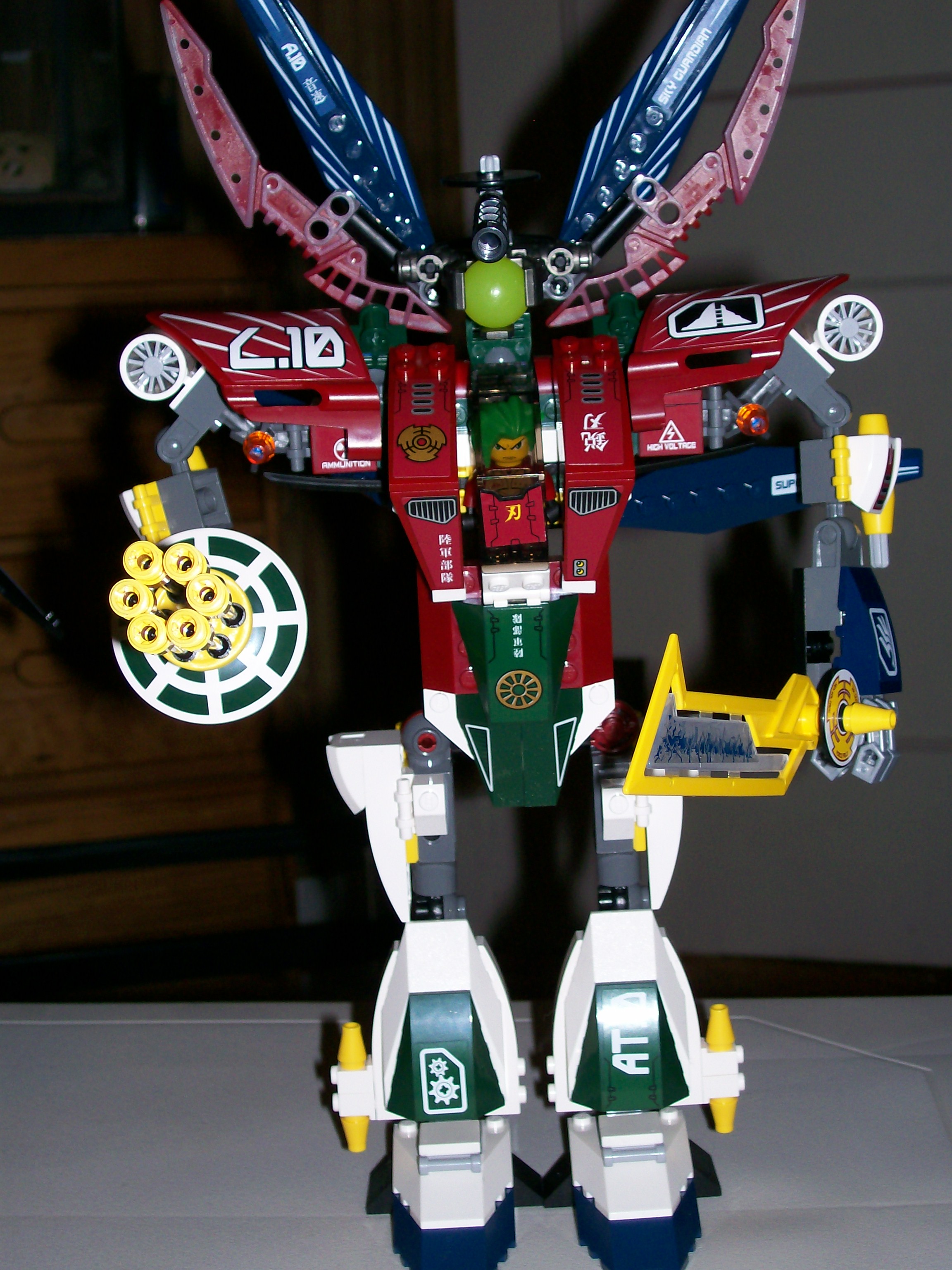 sktitan_front.jpg
