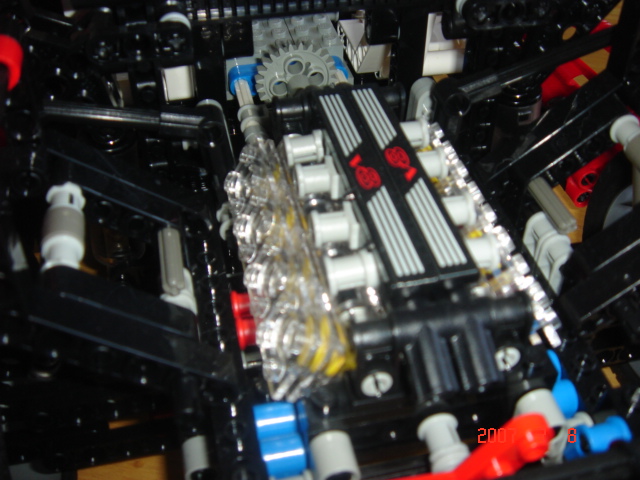 8448_engine.jpg