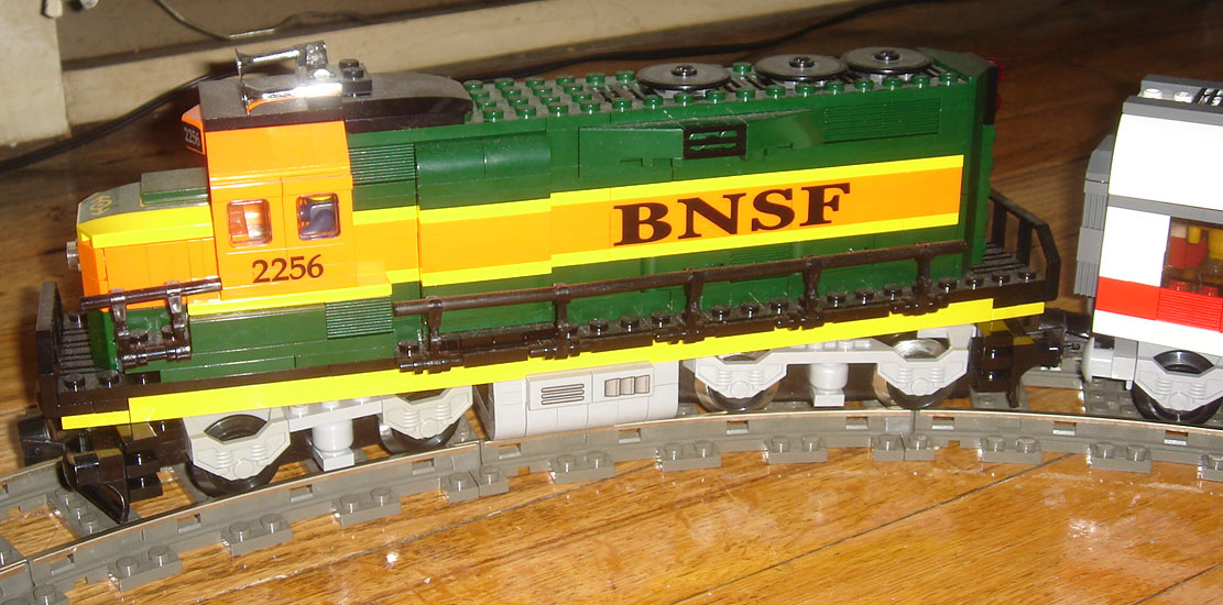 10133_burlington_northern_engine.jpg
