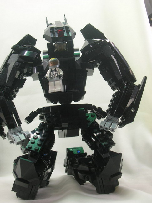 blackmech02a32.jpg