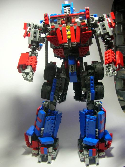 optimus25.jpg