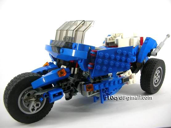 tribikearc04.jpg