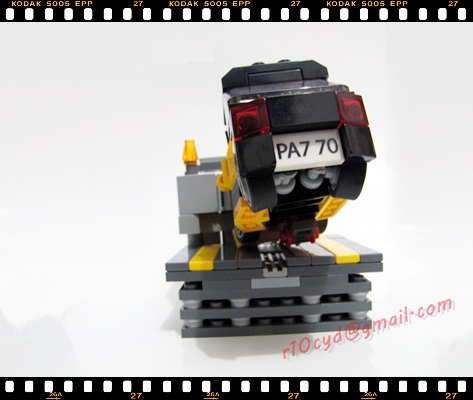 democar03.jpg