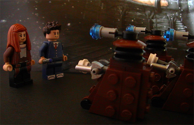 ten_and_donna_vs_the_daleks.jpg