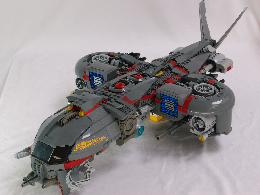 dark-shark-01.jpg