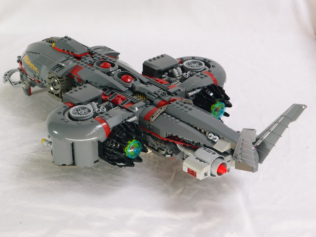 dark-shark-03.jpg