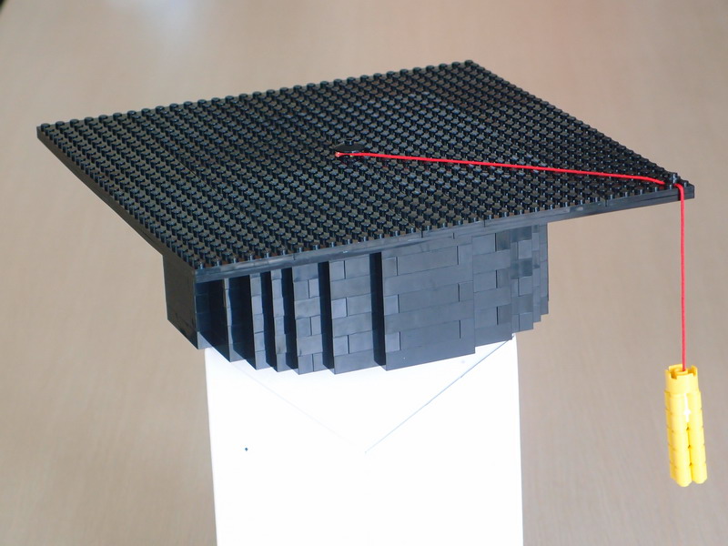 lego-hat-02.jpg