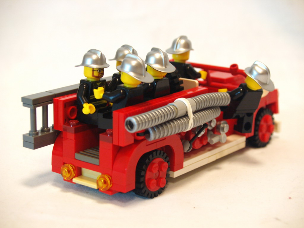 firetruck-03.jpg