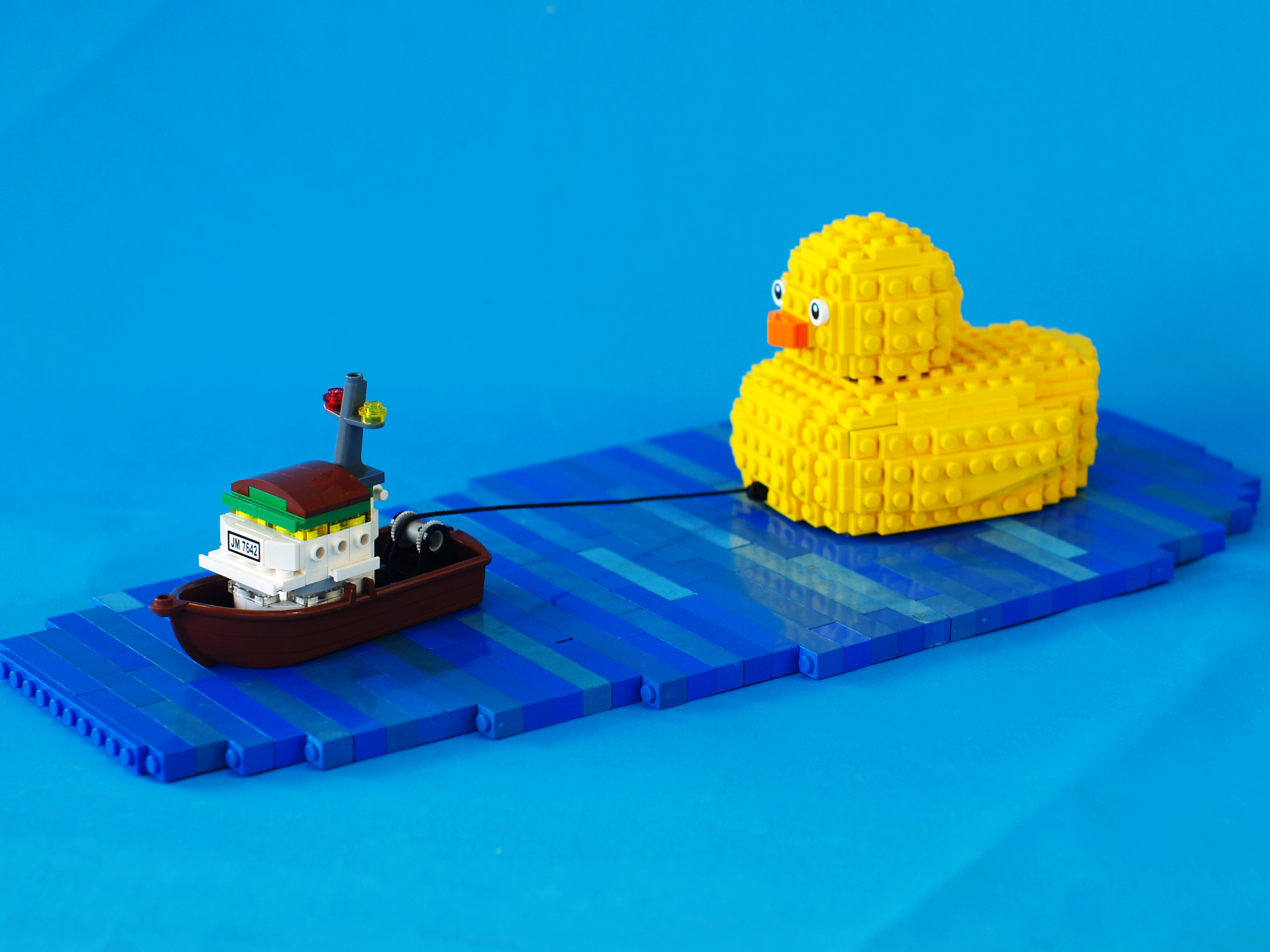 yellow-duck-03.jpg