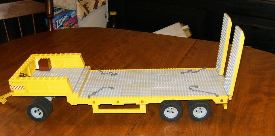 trailer01.jpg