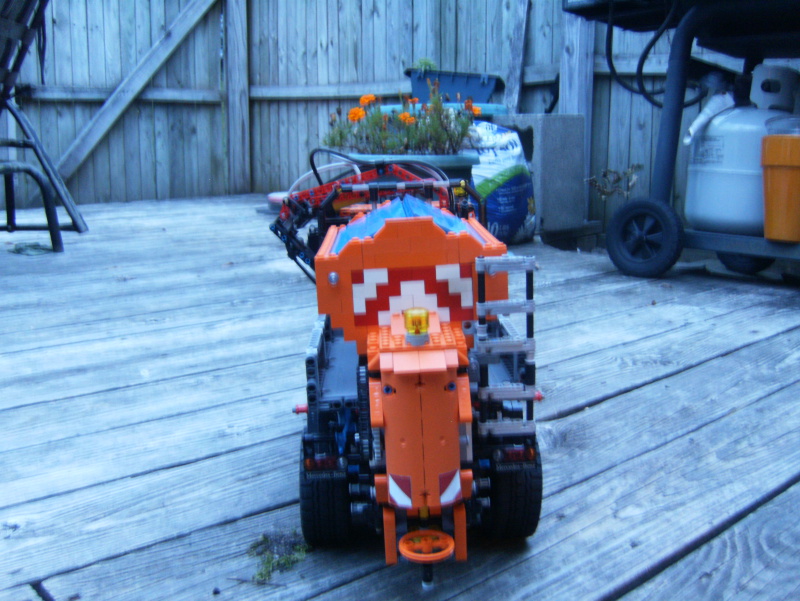 sander002.jpg
