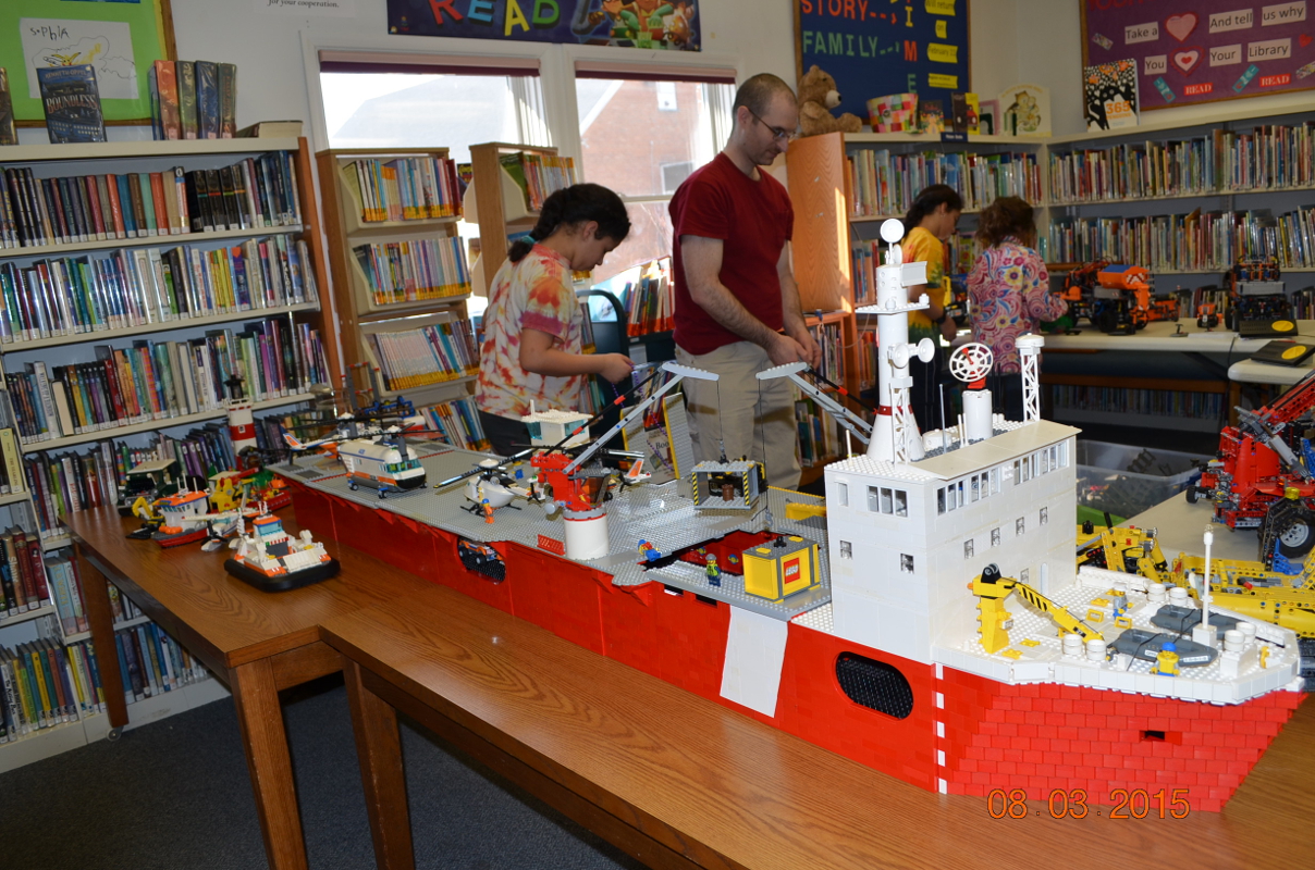 fplmar8_00.jpg