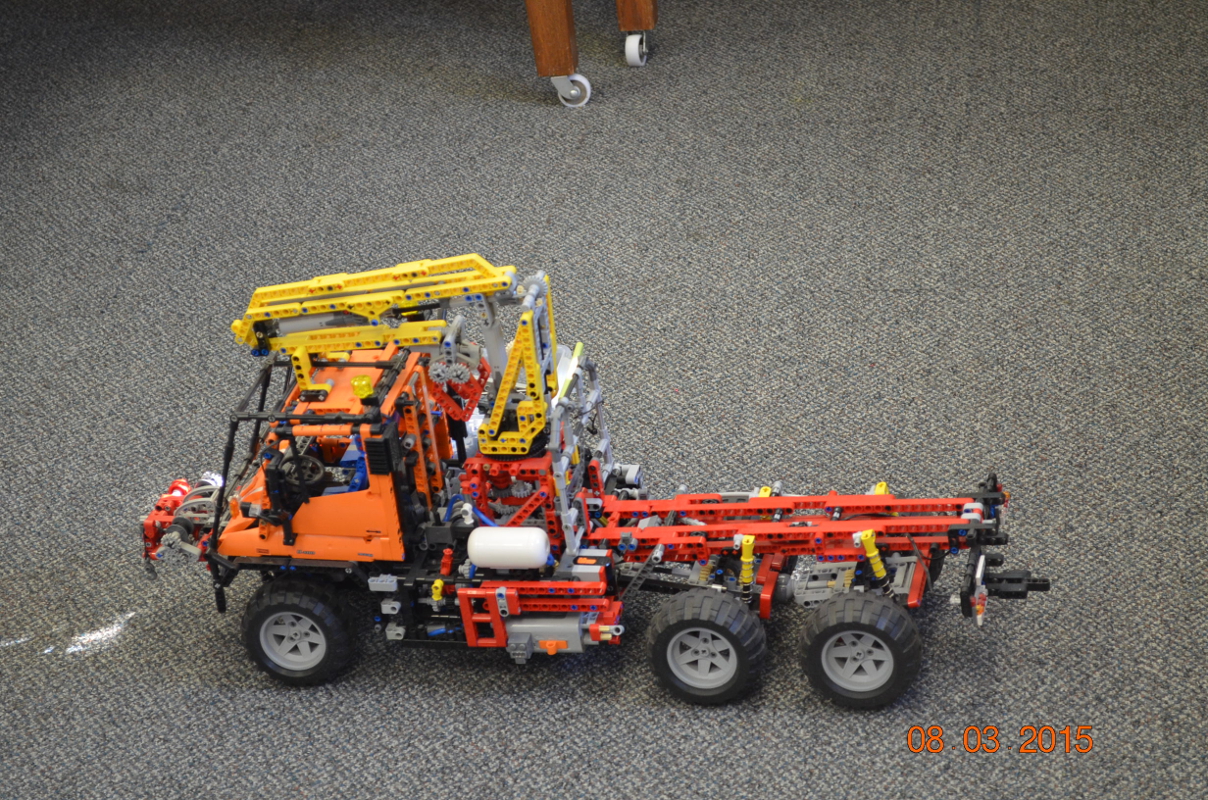 fplmar8_05.jpg