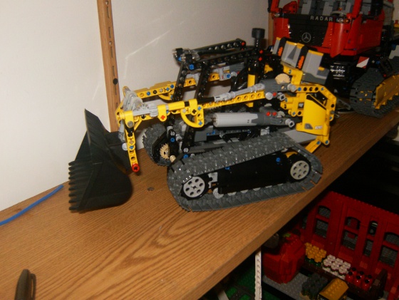 skidsteer001.jpg